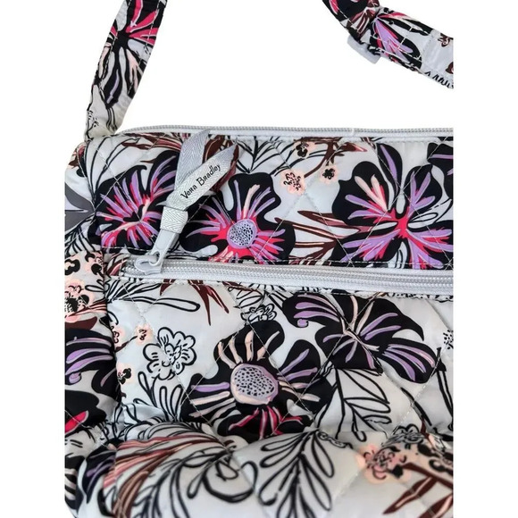 Vera Bradley Sun Washed Tropical Ultralight Quilted Crossbody Zip Pockets Adjust - Picture 3 of 16